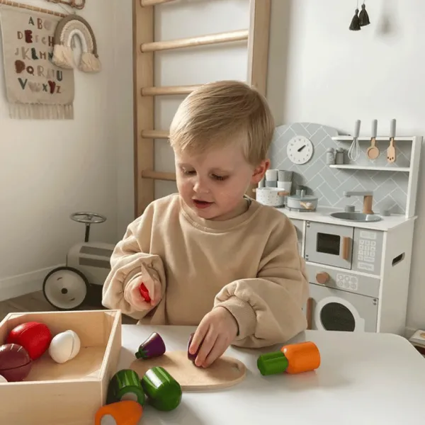 Bigjigs Toys Cutting Veg Crate