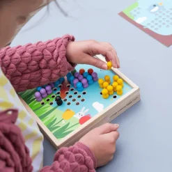 Bigjigs Toys Garden Art Peg Board