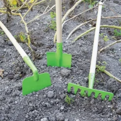Bigjigs Toys Long Handled Shovel