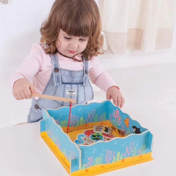 Bigjigs Toys Magnetic Fishing Game with Base