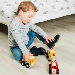 Bigjigs Toys Mini Tipper Truck - DAMAGED BOX