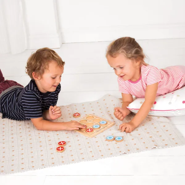 Bigjigs Toys Noughts and Crosses